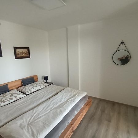 Apartman-Znojmo Esterno foto